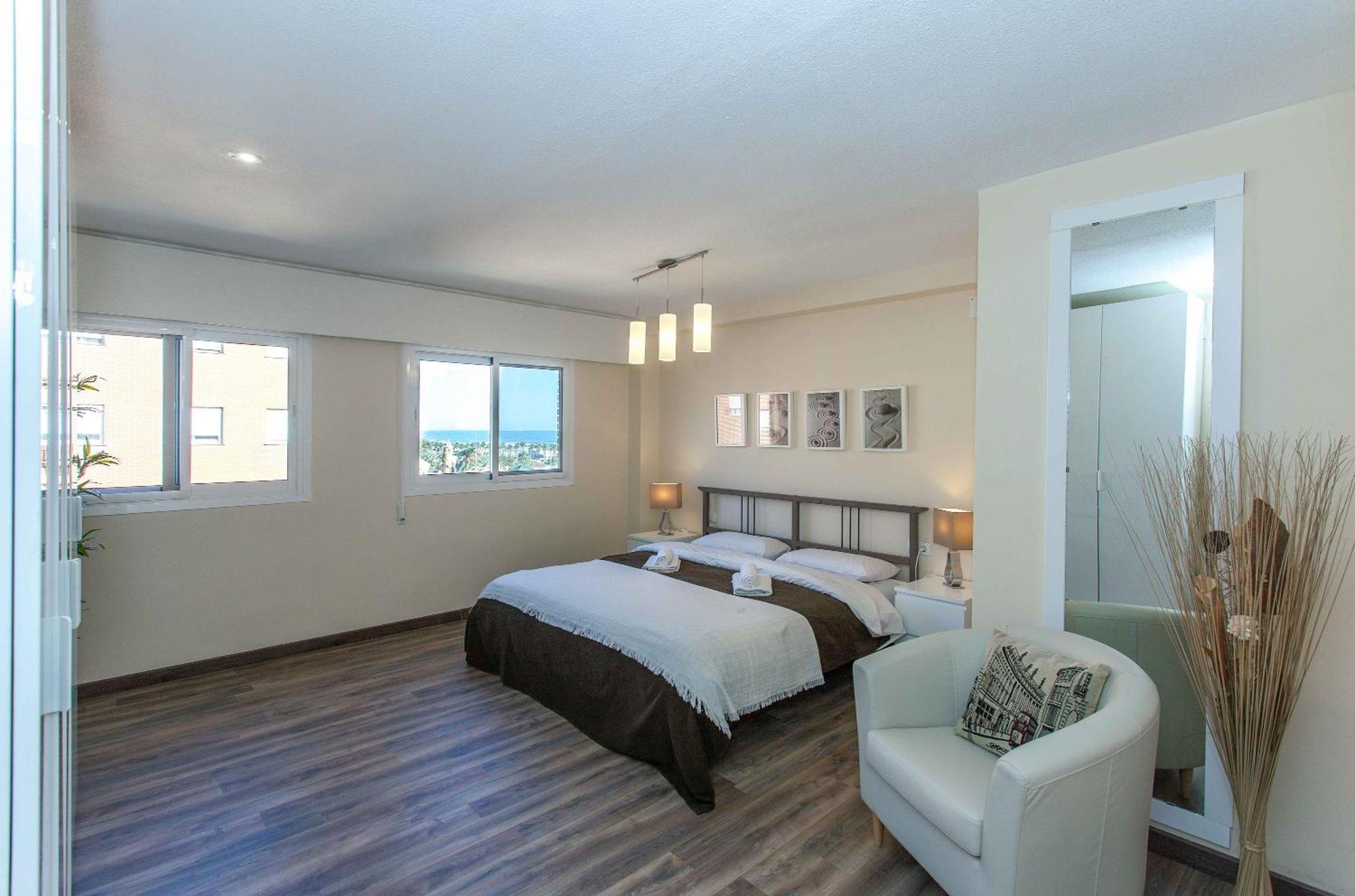 Apartment Malvarrosa Beach Cavite Valencia Eksteriør bilde