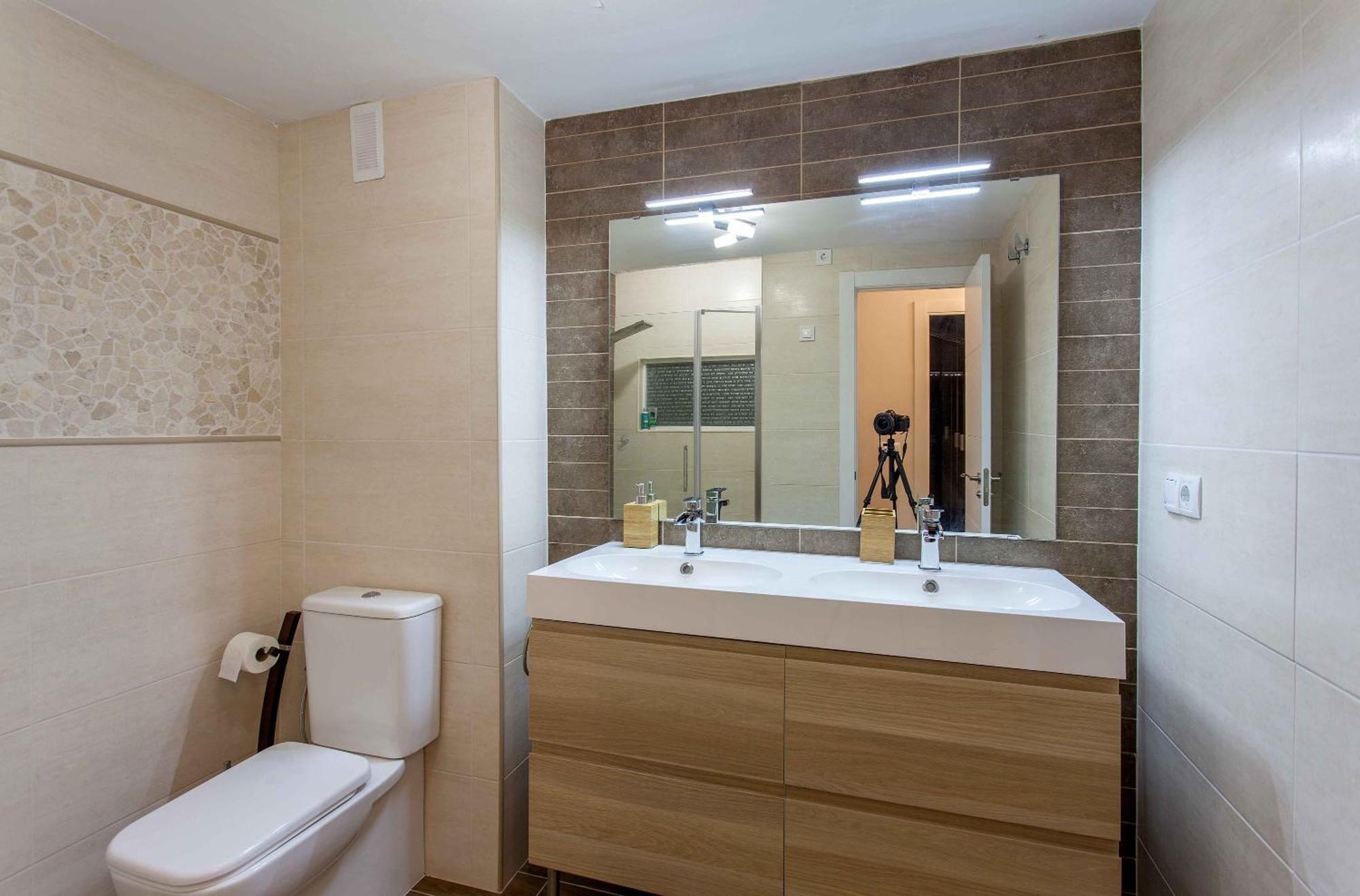 Apartment Malvarrosa Beach Cavite Valencia Eksteriør bilde